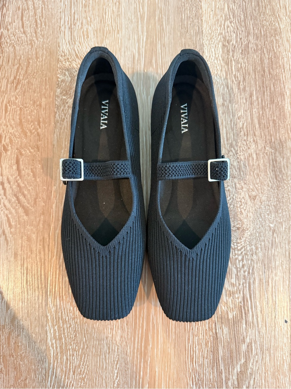 Vivaia Margot Mary Jane black ballet flats